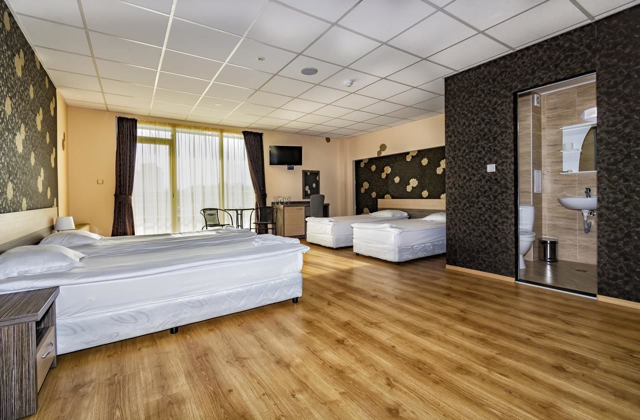 Отель Hotel City Бургас-26